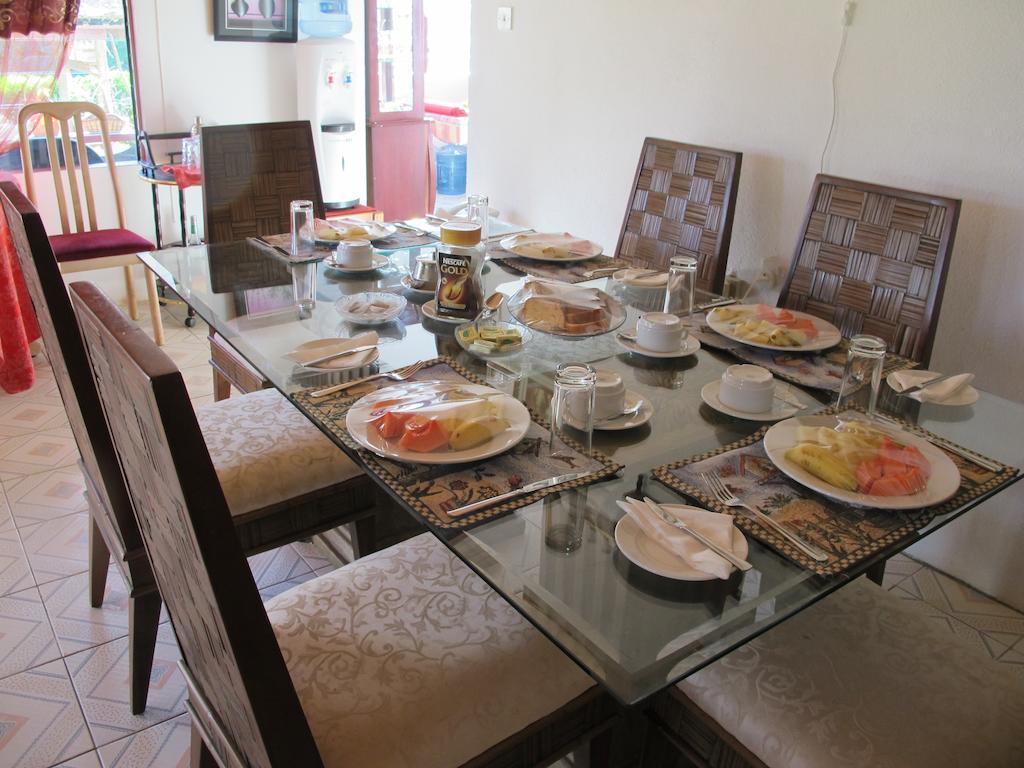 Zanboza Guesthouse La Digue Dış mekan fotoğraf