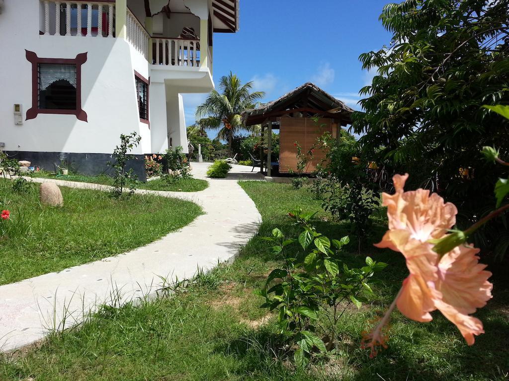 Zanboza Guesthouse La Digue Dış mekan fotoğraf